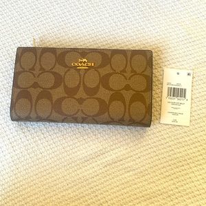 Coach signature canvas slim zip wallet NWT